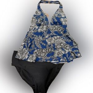 Caribbean Joe Island Floral Tiered Halter Tankini and bottoms Blue/Black/White